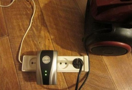 Енергоощадний пристрій Electricity saving box Power Saver