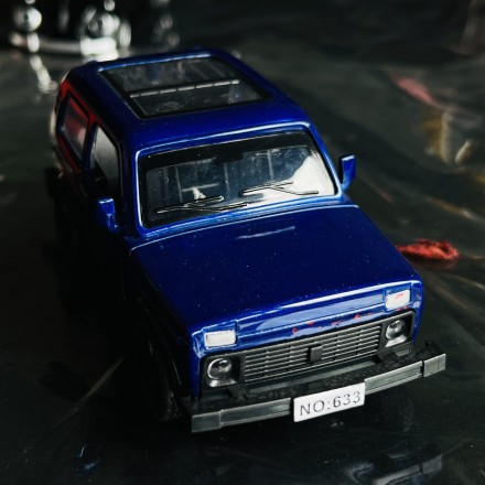 Модель авто 1/40 автомобіль ВАЗ 2121 "Нива", синій. Якість!