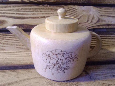 Заварювальний чайник із бамбука. Заварник. Авторський розпис. Ручна робота. Різьба