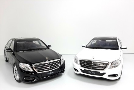 Модель машинки 1 /24 Мерседес Mercedes S 221