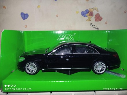 Модель машинки 1 /24 Мерседес Mercedes S 221