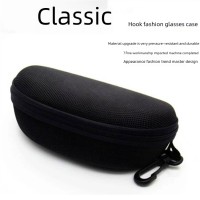 Футляр, для окулярів, на блискавці, чохол із карабіном "Classic Case". Чорний