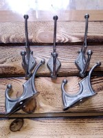 Гачок одинарний універсальний настінний (11 х 6 см)