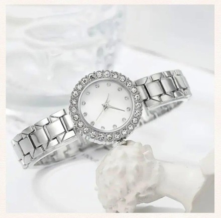 Подарунковий набір для жінок 6 в 1: розкішний годинник "Crown", браслет, сережки, кулон із ланцюжком, кільце