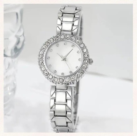 Подарунковий набір для жінок 6 в 1: розкішний годинник "Crown", браслет, сережки, кулон із ланцюжком, кільце