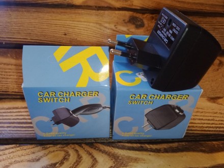 Адаптер перетворювач змінного струму 220 V на 12 V 600 mA в прикурювач 6 Вт