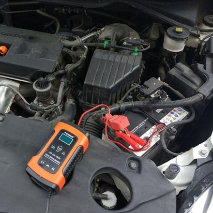 Зарядний пристрій для автомобільного акумулятора FOXSUR 12 V 5 A EU2R АКБ