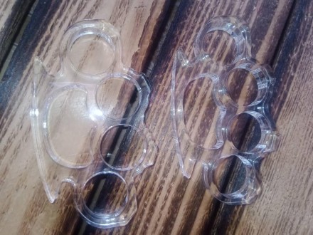 Класичний кастет 10 мм твердопласт