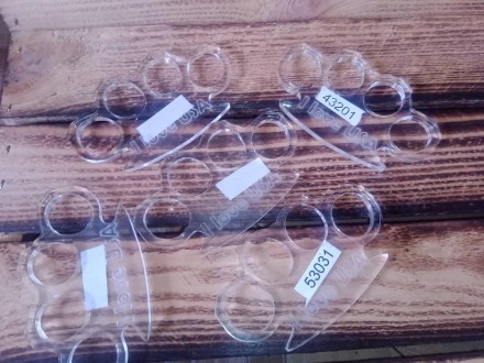 Класичний кастет 10 мм твердопласт