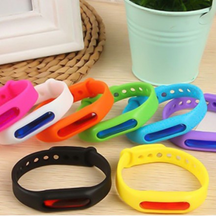 Силіконовий браслет ремінець від комарів і комах із капсулою Band Ball. Фумігатор