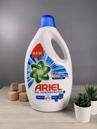 Гель для прання Ariel Touch of Lenor Fresh 5,775л. Procter & Gamble, 120 прань. 5,775л. Італія