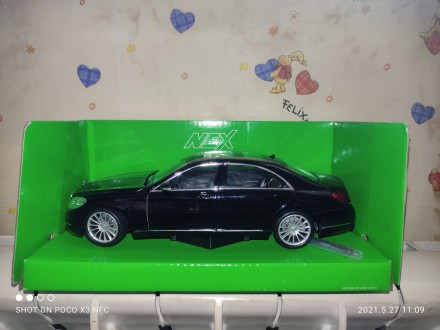 Модель авто 1/24 автомобіль Mercedes S 221, чорний. Якість!