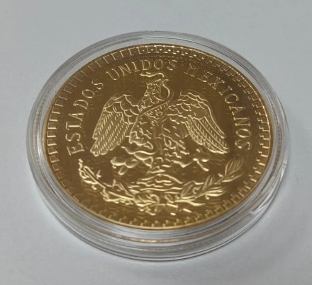 Пам'ятна, ювілейна позолочена монета, колекційна монета  "Статуя Свободи" Монета мексиканське песо