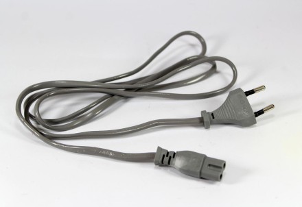 Шнур мережний для радіо і магнітофонів 500