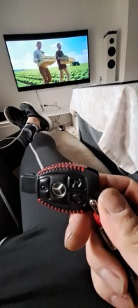 Чохол для автомобільного ключа (брелока) з натуральної шкіри Mercedes Benz "Рибка" 3 кнопки, прошитий