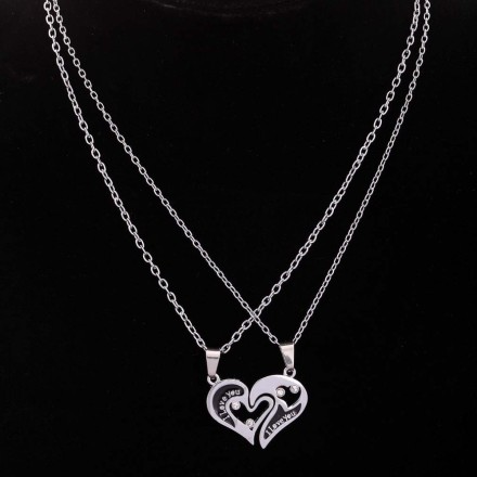 Парные кулоны сердце для влюбленных. Гравировка "I Love you". Цвет серебро и титан.