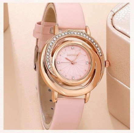 Подарунковий набір для жінок 5 в 1: розкішний годинник "Rose gold luxury" плюс намисто, сережки та кільце з камінням