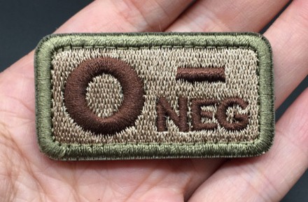 Нашивка на липучці тактична, група крові. Усі групи та Marman. 5 x 2,5 см. Шеврон, патч на липучці