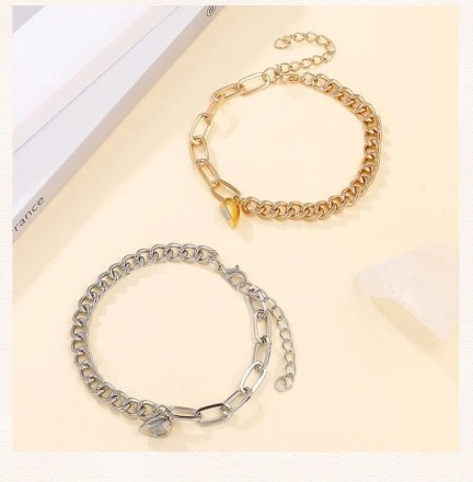 Модний набір для закоханих 4 в 1:  розкішний чоловічий та жіночий годинник, два браслети "Він і Вона"