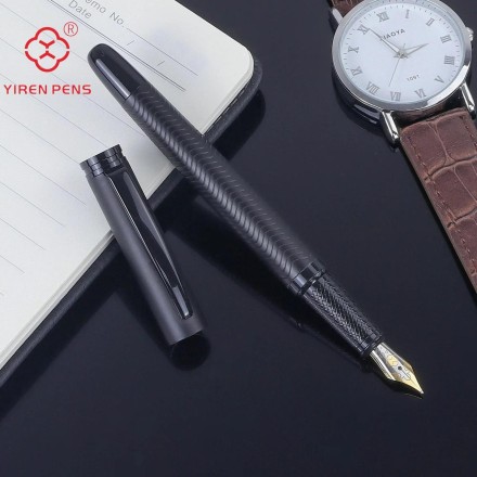 Професійна перова ручка Grand Boss преміумкласу з футляром