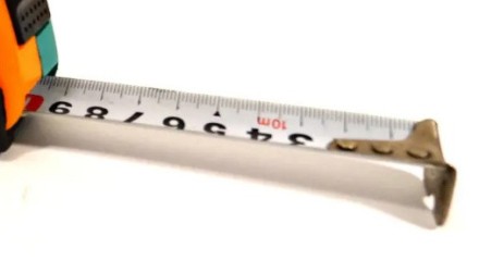 Рулетка вимірювальна гумова 10 м із магнітом  і фіксатором. Ширина полотна 25мм