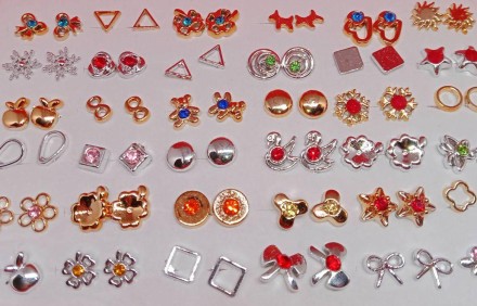 Ювелірний набір біжутерії "Модні сережки-цвяшки" золото/срібло, каміння 36 пар/МЕГАлот