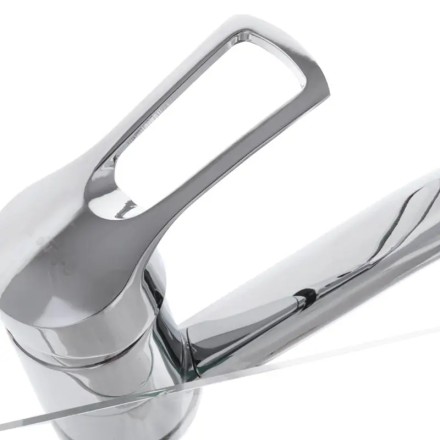 Змішувач для умивальника G-Ferro Hansberg 004, вилив 15 см. Кріплення та шланги в комплекті!