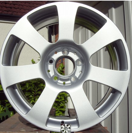 Диски Mercedes Benz Original 18 дюймів А 221 401 74 02 Mercedes Benz Audi BMW