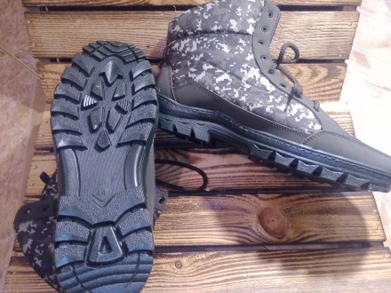 Чоловічі зимові черевики берці на хутрі "Military".  Военторг. Стиль і якість!