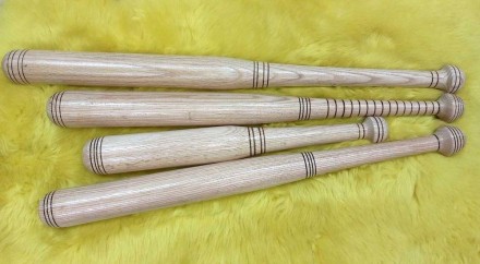 Дерев'яна бита, дубинка. Ручна робота. Натуральне дерево. Лак